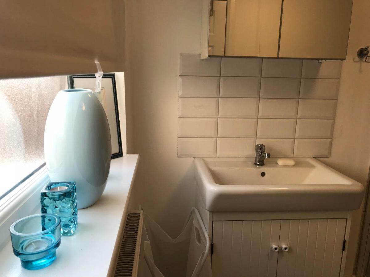 Beautiful Home, 3 Bedroom House Near Alton Towers, Wedgwood Museum, Universities Newcastle-under-Lyme Eksteriør bilde