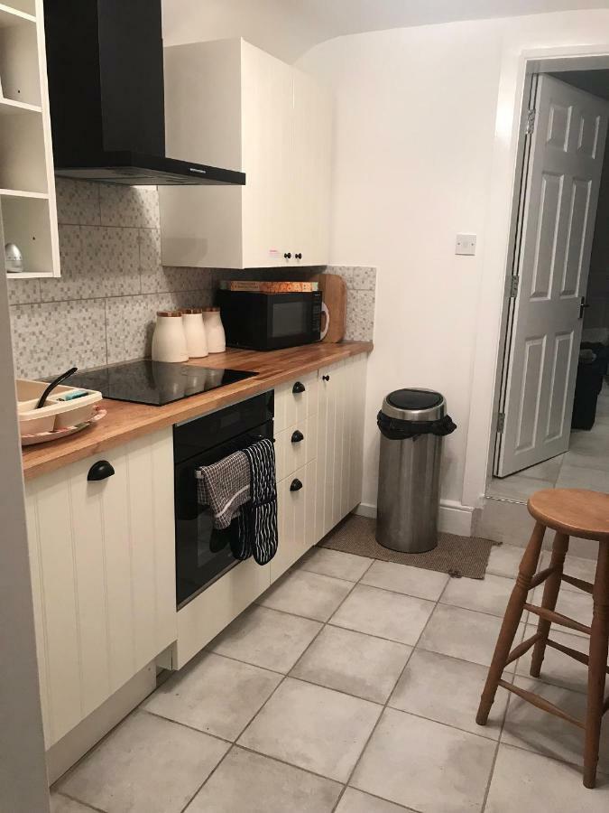 Beautiful Home, 3 Bedroom House Near Alton Towers, Wedgwood Museum, Universities Newcastle-under-Lyme Eksteriør bilde